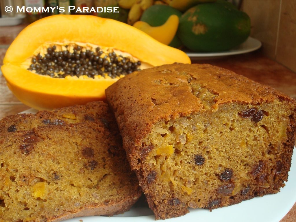 papaya-rice-bread-with-raisins