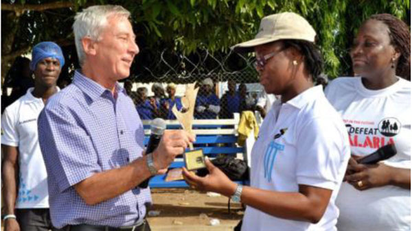 Anthony Pile receives the African Economy Builder Award